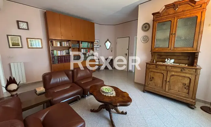Rexer-Borgio-Verezzi-Comodissimo-quadrilocale-vista-mare-con-garage-Altro