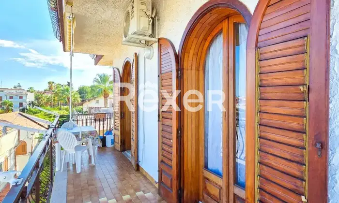 Rexer-Giardini-Naxos-Stabile-indipendente-con-spazi-esterni-esclusivi-nel-centro-di-Giardini-Naxos-Altro