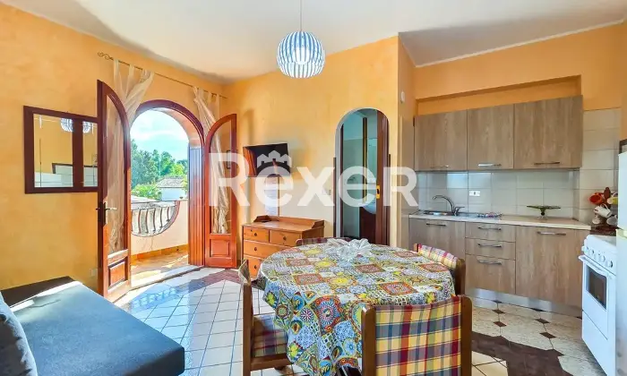 Rexer-Giardini-Naxos-Stabile-indipendente-con-spazi-esterni-esclusivi-nel-centro-di-Giardini-Naxos-Altro