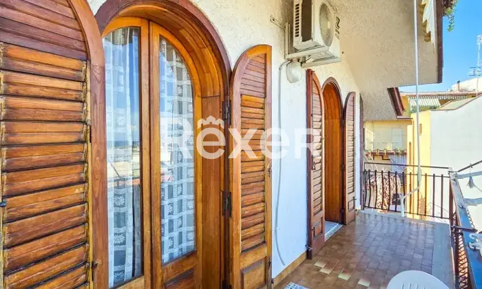 Rexer-Giardini-Naxos-Stabile-indipendente-con-spazi-esterni-esclusivi-nel-centro-di-Giardini-Naxos-Altro