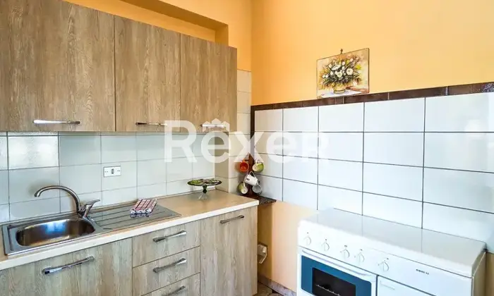 Rexer-Giardini-Naxos-Stabile-indipendente-con-spazi-esterni-esclusivi-nel-centro-di-Giardini-Naxos-Altro