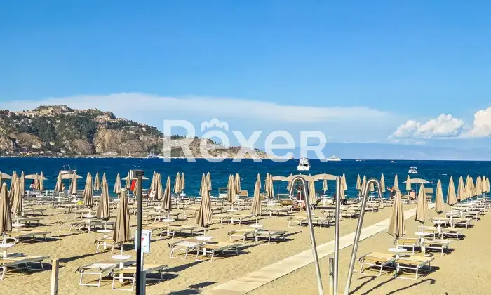 Rexer-Giardini-Naxos-Stabile-indipendente-con-spazi-esterni-esclusivi-nel-centro-di-Giardini-Naxos-Altro