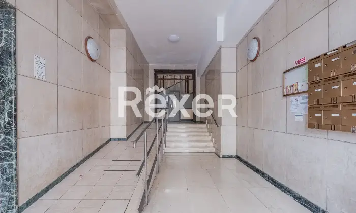 Rexer-Roma-Vendesi-luminoso-trilocale-Altro