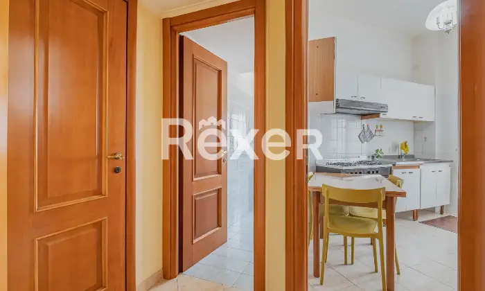 Rexer-Roma-Vendesi-luminoso-trilocale-Altro
