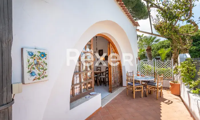 Rexer-Forio-Un-Angolo-di-Paradiso-a-Forio-dIschia-Magnifica-Villa-con-Giardino-Tropicale-e-Piscina-Termale-Altro