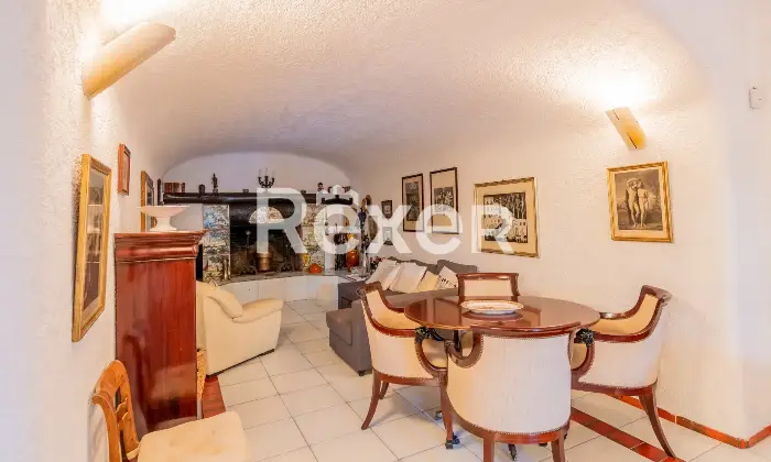 Rexer-Forio-Un-Angolo-di-Paradiso-a-Forio-dIschia-Magnifica-Villa-con-Giardino-Tropicale-e-Piscina-Termale-Altro