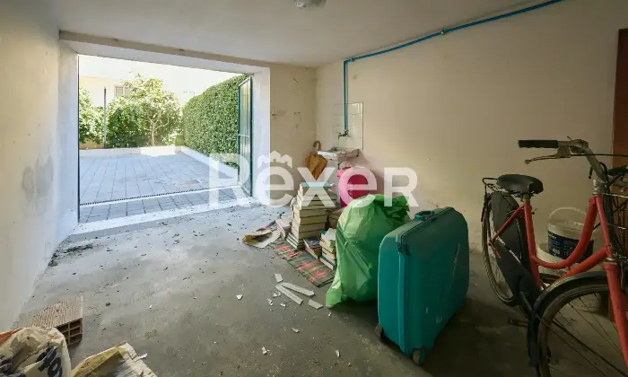 Rexer-Pescara-Ampio-appartamento-ristrutturato-con-garage-cantina-e-posto-auto-in-Via-del-Milite-Ignoto-Altro