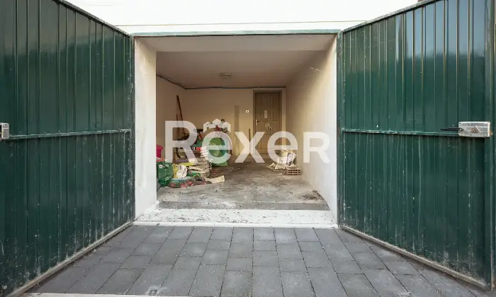 Rexer-Pescara-Ampio-appartamento-ristrutturato-con-garage-cantina-e-posto-auto-in-Via-del-Milite-Ignoto-Altro