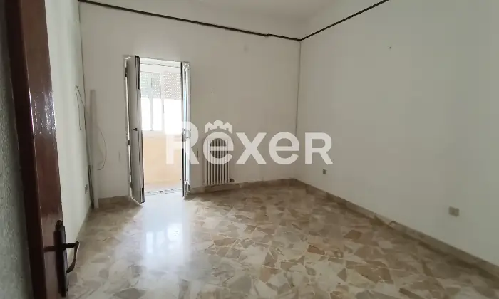 Rexer-Taranto-Comodo-e-luminoso-appartamento-al-piano-con-ascensore-Altro