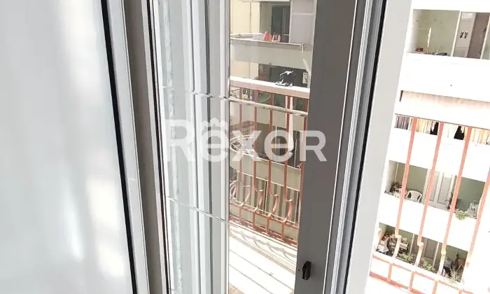 Rexer-Taranto-Comodo-e-luminoso-appartamento-al-piano-con-ascensore-Altro