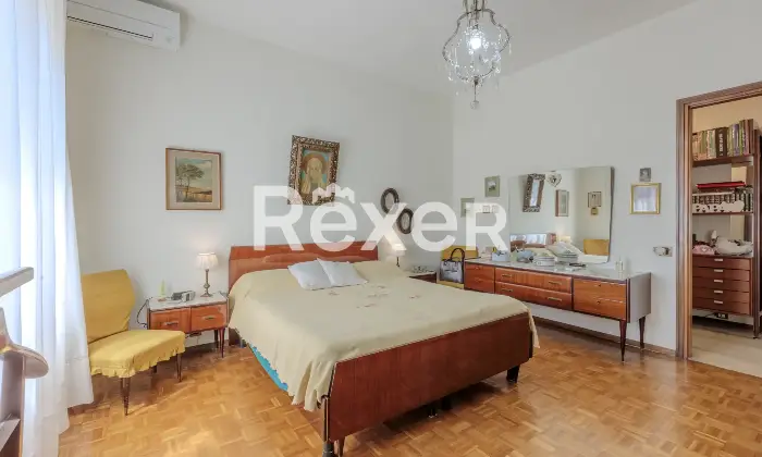 Rexer-bergamo-Luminoso-trilocale-di-mq-con-box-e-cantina-Altro