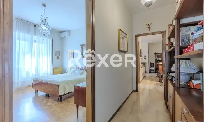 Rexer-bergamo-Luminoso-trilocale-di-mq-con-box-e-cantina-Altro