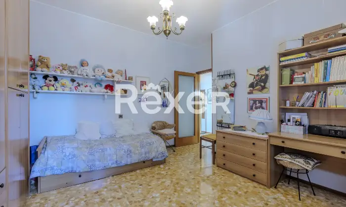 Rexer-bergamo-Luminoso-trilocale-di-mq-con-box-e-cantina-Altro