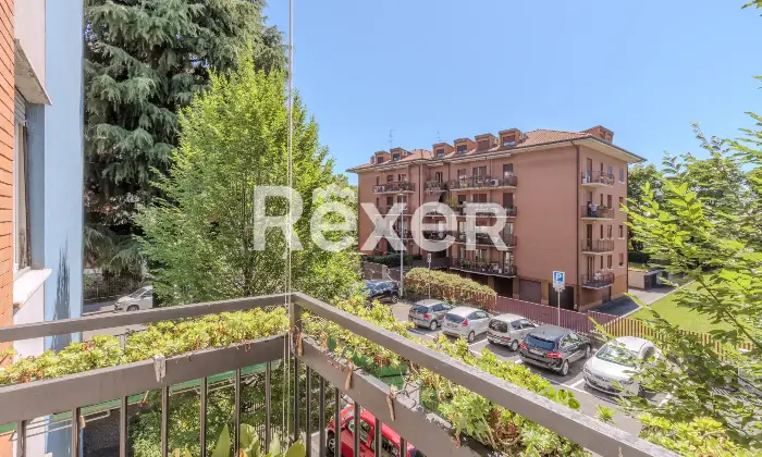 Rexer-bergamo-Luminoso-trilocale-di-mq-con-box-e-cantina-Altro