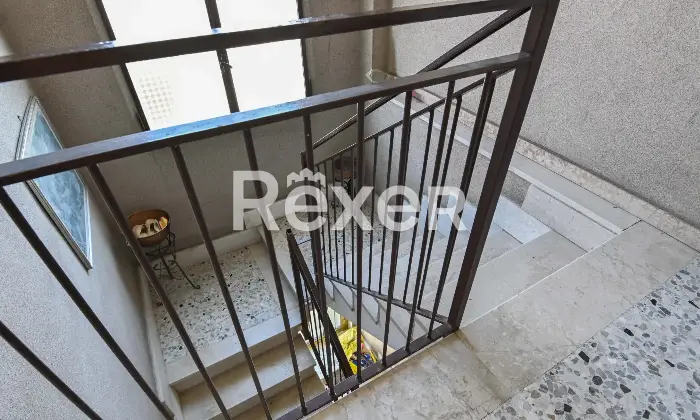 Rexer-Vizzolo-Predabissi-Palazzina-su-due-livelli-composta-da-due-appartamenti-cantinedepositi-box-e-area-esterna-Altro