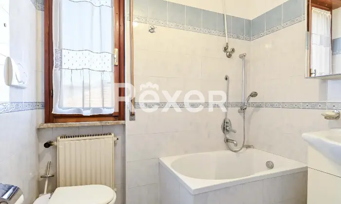 Rexer-Vizzolo-Predabissi-Palazzina-su-due-livelli-composta-da-due-appartamenti-cantinedepositi-box-e-area-esterna-Altro