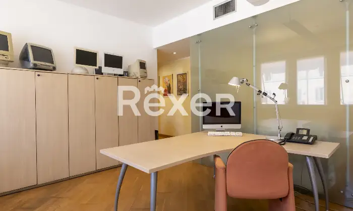 Rexer-Milano-Galleria-Buenos-Aires-MM-Lima-immobile-di-ampia-metratura-cantina-doppia-Altro