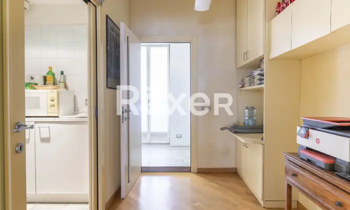 Rexer-Milano-Galleria-Buenos-Aires-MM-Lima-immobile-di-ampia-metratura-cantina-doppia-Altro