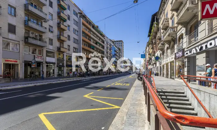 Rexer-Milano-Galleria-Buenos-Aires-MM-Lima-immobile-di-ampia-metratura-cantina-doppia-Altro