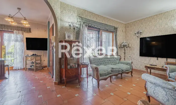 Rexer-Grottaferrata-Panoramica-villa-bifamiliare-con-piscina-a-Grottaferrata-Altro