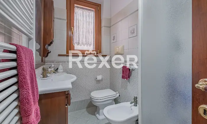 Rexer-Grottaferrata-Panoramica-villa-bifamiliare-con-piscina-a-Grottaferrata-Altro
