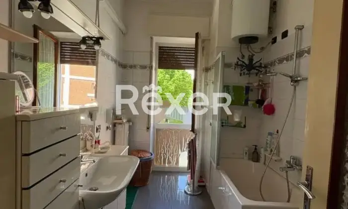 Rexer-Desenzano-del-Garda-Ampio-appartamento-arredato-in-posizione-centralissima-a-Desenzano-del-Garda-Altro