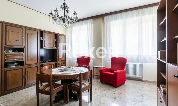 Rexer-Bologna-Via-Nazionale-Toscana-appartamento-con-terrazzo-e-cantina-Altro