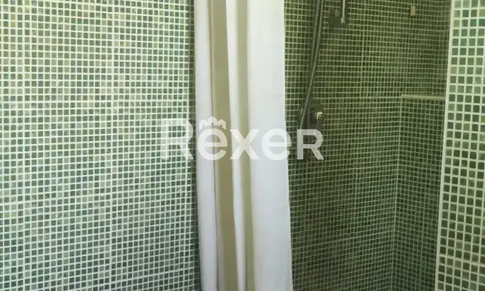 Rexer-Quartu-SantElena-E-S-S-E-N-Z-A-CASA-e-giardino-Bagno