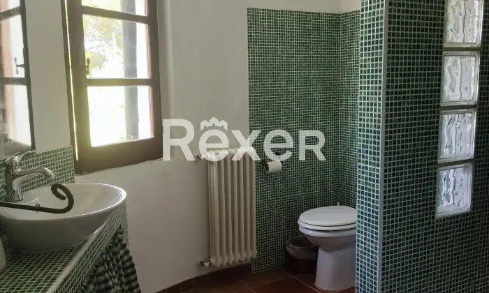 Rexer-Quartu-SantElena-E-S-S-E-N-Z-A-CASA-e-giardino-Bagno