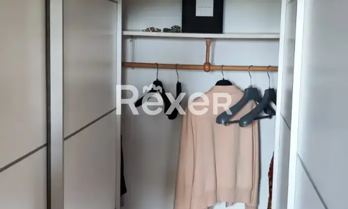 Rexer-Quartu-SantElena-E-S-S-E-N-Z-A-CASA-e-giardino-Cabina-armadio