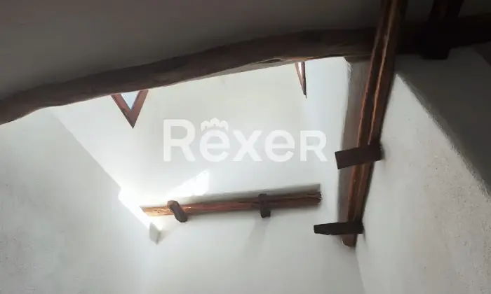 Rexer-Quartu-SantElena-E-S-S-E-N-Z-A-CASA-e-giardino-Dettagli