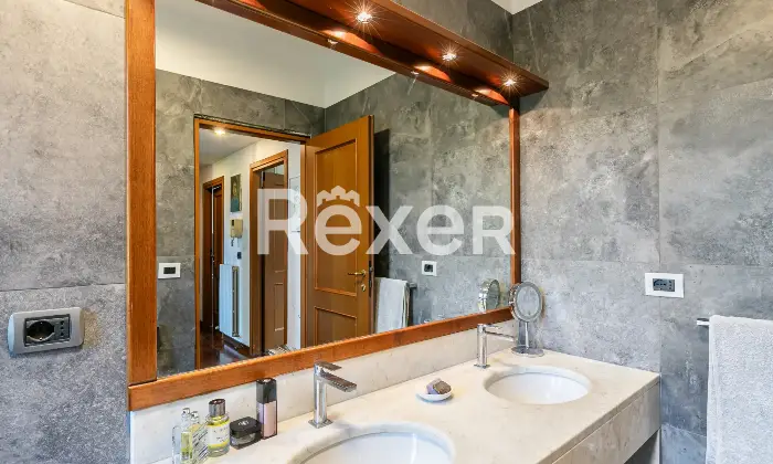 Rexer-Bologna-Villetta-a-schiera-con-giardino-Altro