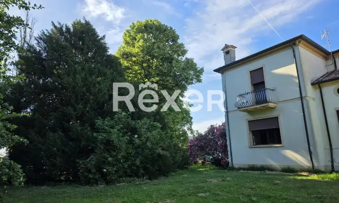 Rexer-Guarda-Veneta-Propriet-storica-con-parco-e-due-unit-indipendenti-Altro