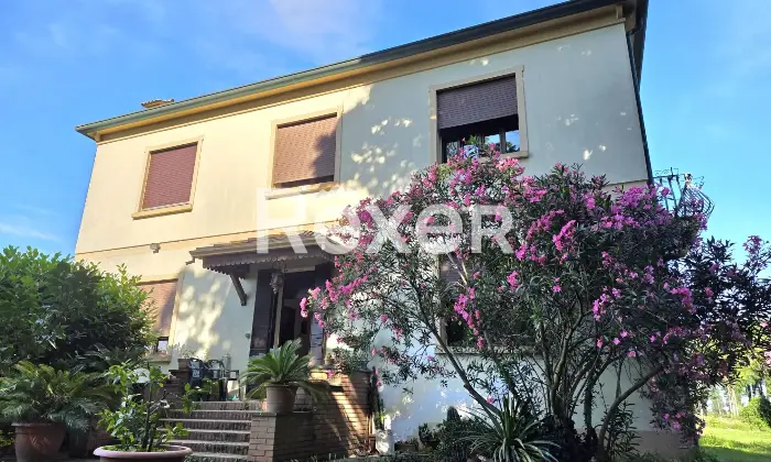 Rexer-Guarda-Veneta-Propriet-storica-con-parco-e-due-unit-indipendenti-Altro