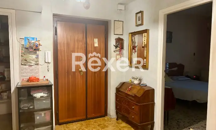Rexer-Roma-Nuda-Propriet-Trilocale-Via-Alba-Altro