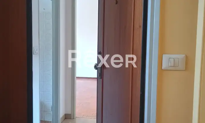 Rexer-Erba-Appartamento-con-terrazzo-e-box-Ingresso