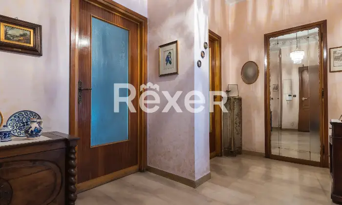Rexer-Torino-TRILOCALE-CON-ASCENSORE-Altro