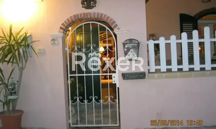 Rexer-Uggiano-La-Chiesa-Villa-in-vendita-a-Uggiano-la-Chiesa-Altro