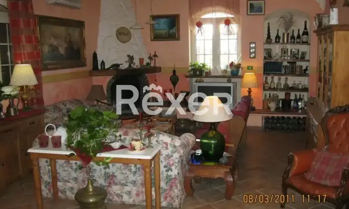 Rexer-Uggiano-La-Chiesa-Villa-in-vendita-a-Uggiano-la-Chiesa-Altro