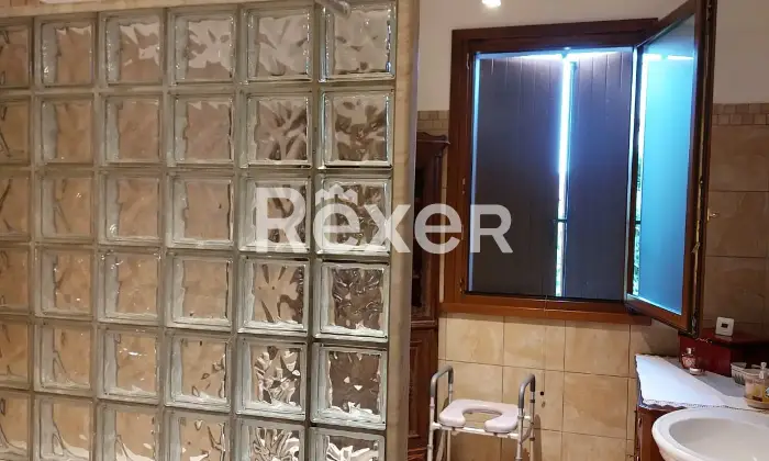 Rexer-Poggio-Rusco-Villa-indipendente-in-vendita-in-Via-Tiziano-a-Poggio-Rusco-Altro