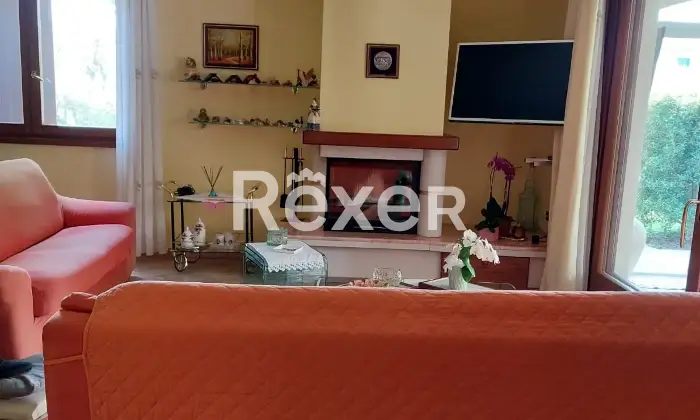 Rexer-Poggio-Rusco-Villa-indipendente-in-vendita-in-Via-Tiziano-a-Poggio-Rusco-Altro