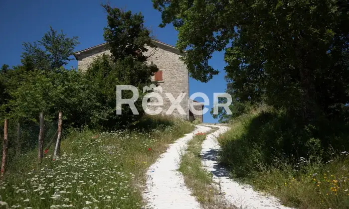Rexer-Citt-di-Castello-Casale-panoramico-in-vendita-in-Localit-Belvedere-a-Citt-di-Castello-Altro