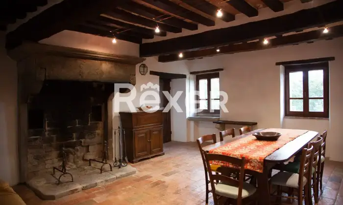 Rexer-Citt-di-Castello-Casale-panoramico-in-vendita-in-Localit-Belvedere-a-Citt-di-Castello-Altro