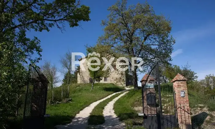 Rexer-Citt-di-Castello-Casale-panoramico-in-vendita-in-Localit-Belvedere-a-Citt-di-Castello-Altro