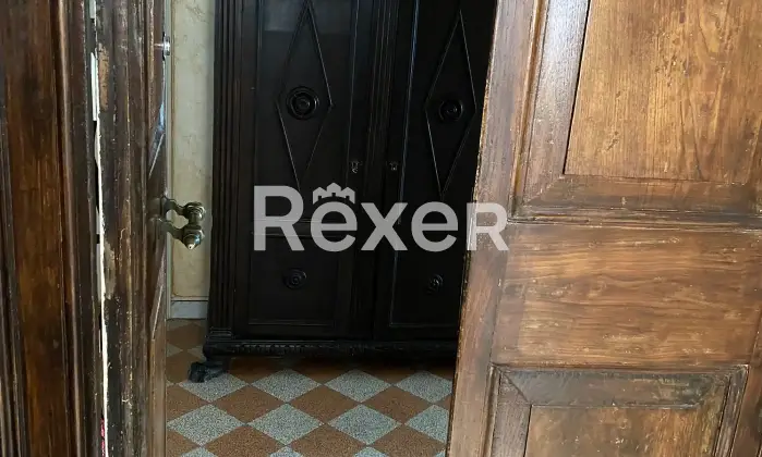 Rexer-Anagni-Prestigioso-appartamento-nel-cuore-del-centro-storico-di-Anagni-con-tripla-esposizione-e-possibilit-di-frazionamento-Altro