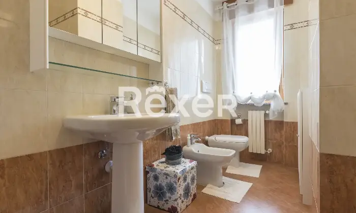 Rexer-Torino-QUADRILOCALE-IN-CONTESTO-RECENTE-Altro