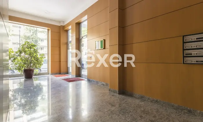 Rexer-Torino-QUADRILOCALE-IN-CONTESTO-RECENTE-Altro