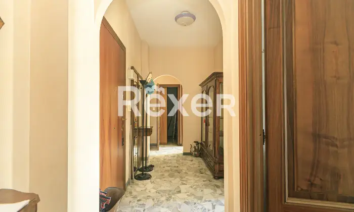 Rexer-Genova-vendesi-via-fanti-Altro