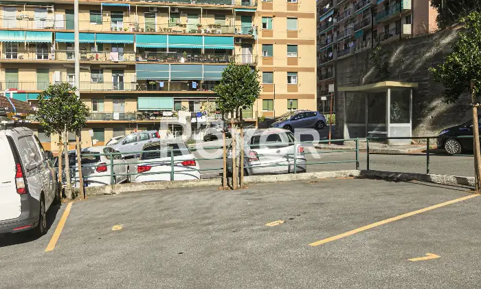 Rexer-Genova-vendesi-via-fanti-Altro