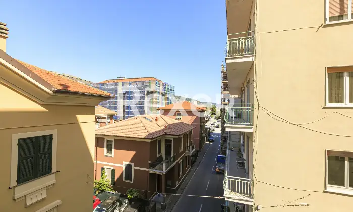 Rexer-Chiavari-VENDESI-mq-Via-Renato-Orsi-Chiavari-Altro